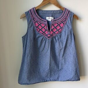 Vineyard Vines Split Neck Embroidered Pullover Sleeveless Top 100% Cotton Sz M